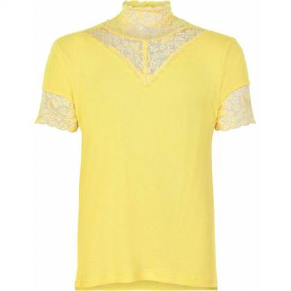 The New bluse i gul med høj hals og blonder - str. 122-176